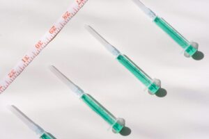 Syringes lines up in a row